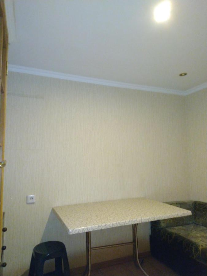 Частный Дом, Отдельный Вход И Двор Apartment Cherkasy Exterior photo